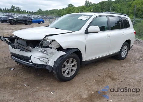 2012 Toyota Highlander Se V6 from USA, damaged, VIN 5TDBK3EH2CS139485